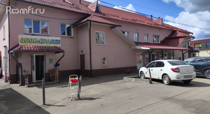 Продажа торгового помещения 117.7 м², площадь Свободы - фото 1