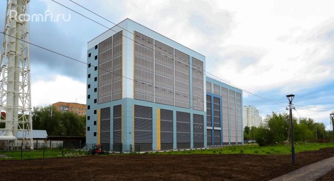 Аренда помещения свободного назначения 592.9 м², Молодёжная улица - фото 1