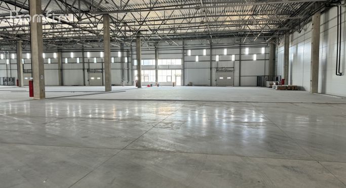 Продажа склада 5000 м² - фото 1