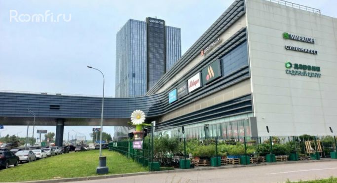 Аренда помещения свободного назначения 2700 м², Западная улица - фото 1