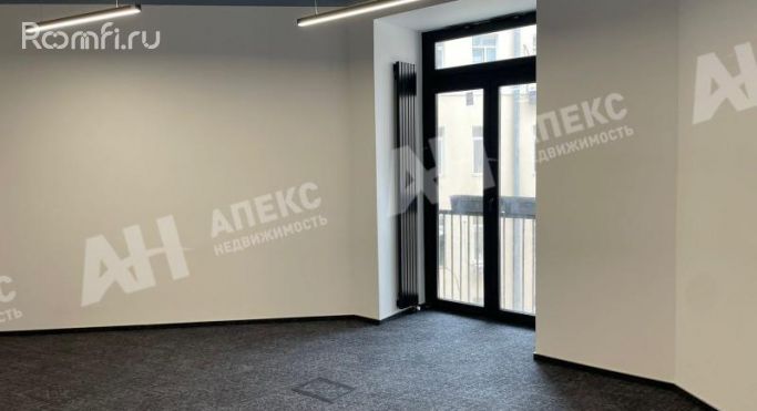 Аренда офиса 800 м², Лесная улица - фото 1