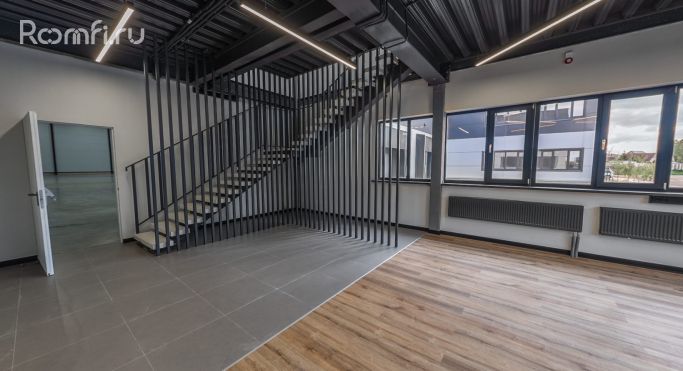 Аренда склада 754.3 м², Коммунальная улица - фото 2