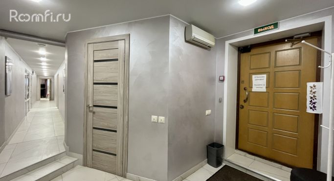 Продажа торгового помещения 181.4 м², улица Космонавтов - фото 3