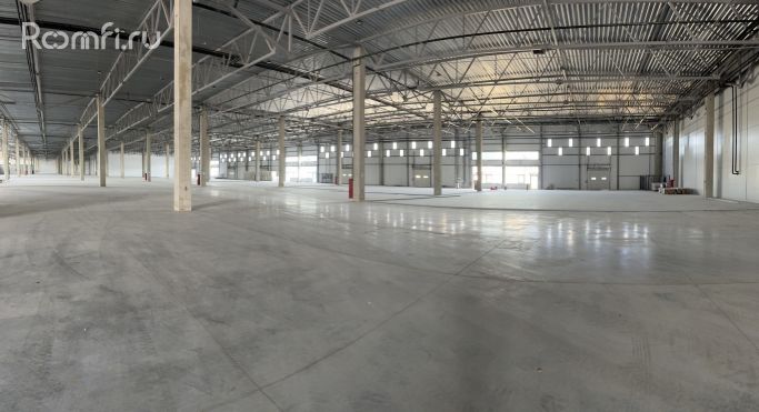 Аренда склада 5000 м², Дорожная улица - фото 1