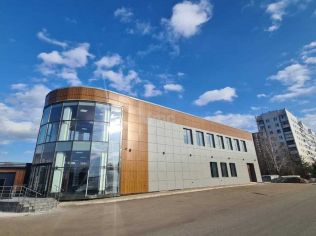 Аренда помещения свободного назначения 780 м²