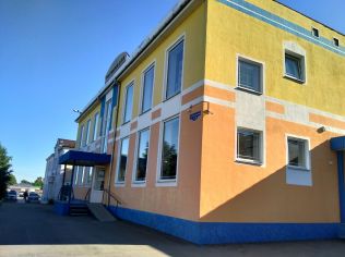 Аренда торгового помещения 270 м²