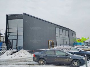 Аренда торгового помещения 532.4 м²