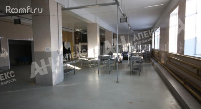 Аренда производственного помещения 750 м², Праволинейная улица - фото 1