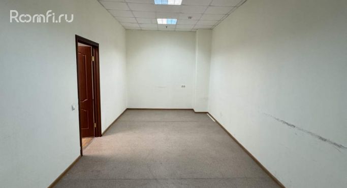 Аренда офиса 23.8 м², бульвар Строителей - фото 4