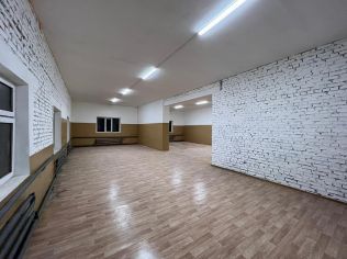 Аренда помещения свободного назначения 270 м²