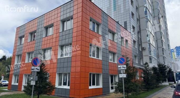 Продажа помещения свободного назначения 563 м², Парковый бульвар - фото 2