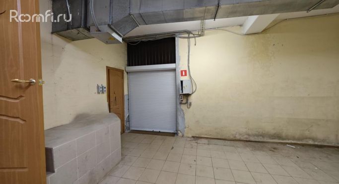 Аренда торгового помещения 1300 м², Спортивная улица - фото 4