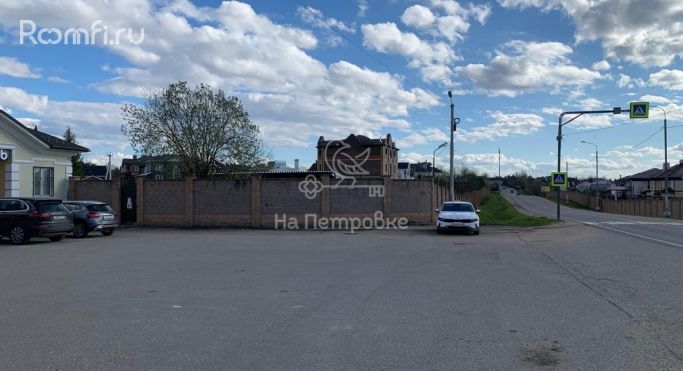 Продажа торгового помещения 650 м² - фото 3