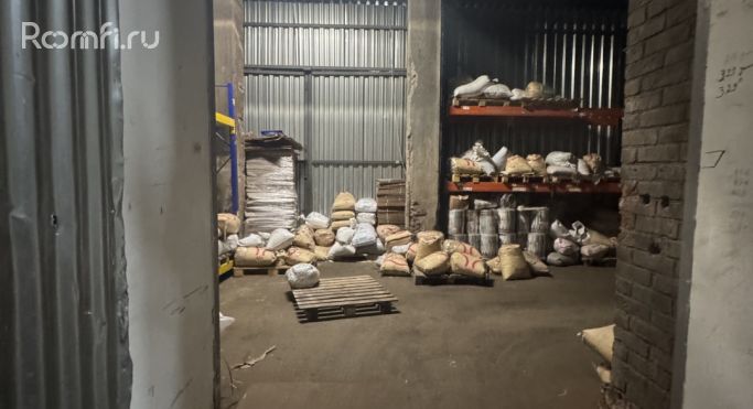Продажа склада 488.2 м², Комсомольская улица - фото 2