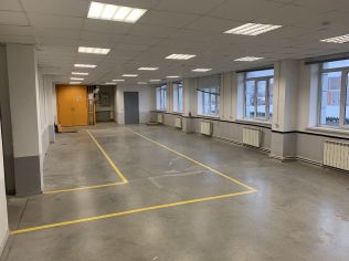 Аренда производственного помещения 2560 м²
