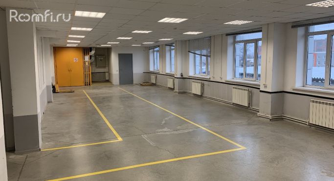 Аренда производственного помещения 2560 м², улица Лобачёва - фото 1